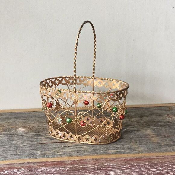 Small oval Christmas basket with handle gift basket décor decoration Xmas - Picture 1 of 5
